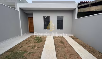 Casa 3 dormitórios sendo 1 Suíte em Extrema MG