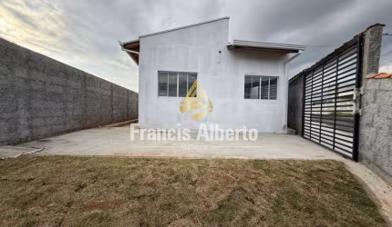 Casa 2 dormitórios sendo 1 Suíte em Extrema MG