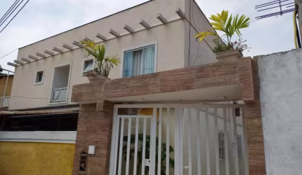 Casa em Condomínio para Venda em São Gonçalo, Colubandê, 2 dormitórios, 1 suíte, 2 banheiros, 1 vaga