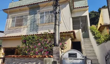 Casa para Venda em São Gonçalo, Barro Vermelho, 3 dormitórios, 1 suíte, 2 banheiros