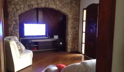 Casa para Venda em São Gonçalo, Nova Cidade, 3 dormitórios, 1 suíte, 4 banheiros, 3 vagas