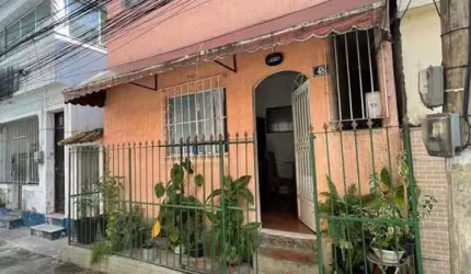 Casas de Vila para Venda em Niterói, Barreto, 2 dormitórios, 1 banheiro