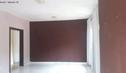 Casa para Venda em Niterói, Bairro de Fátima, 2 dormitórios, 1 banheiro
