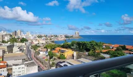 Apartamento à venda no Rio Vermelho com 2 quartos