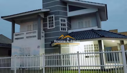 Casa  com dois pavimentos  a venda, 165 m² por R$ 955.000  - Balneário Arroio do Silva/SC