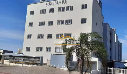 Apartamento com 2 dormitórios à venda, 77 m² por R$ 200.000 - Centro - Balneário Arroio do Silva/SC