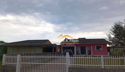 Casa com 2 dormitórios à venda, 68 m² por R$ 300.000,00 - Zona Nova Norte - Balneário Arroio do Silva/SC