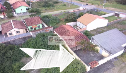 Ilha Comprida Casa próximo a praia com 2 dormitórios a venda no balneário São Januário