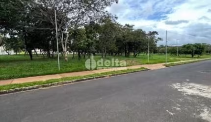 Terreno/Padrão - Residencial - No bairro Granada