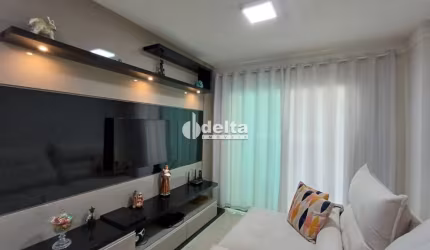 Belíssimo apartamento no Jd Finotti (próximo a UFU - Sta Mônica)
