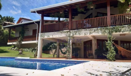 Casa Alto Padrão - Condomínio Vale da Santa Fé - Vinhedo/SP