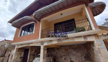 Casa com 3 dormitórios à venda, 252 m² - Centro - Vinhedo/SP