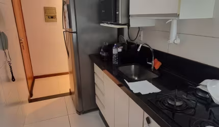 Apto à Venda - Sacada e Completo em armários