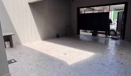 Casa à Venda - Vila Carolina - Bauru / SP