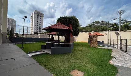 Apto Térreo à Venda - Região Camélias - Bauru / SP