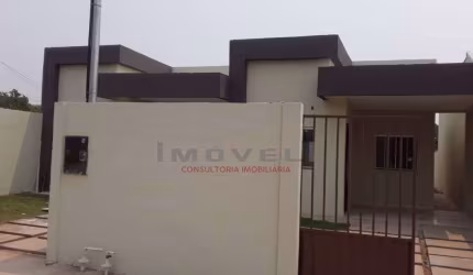 Casa com 2/4 sendo 1 suíte no Costa Verde