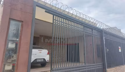 Magnífica Casa à Venda no Centro de Várzea Grande – MT