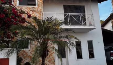Sobrado  mobiliado para locação  no Condomínio Residencial Santa Rosa!