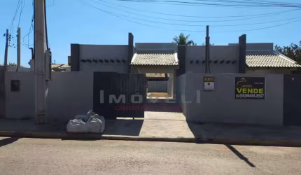 Excelente casa nova no Bairro Costa Verde