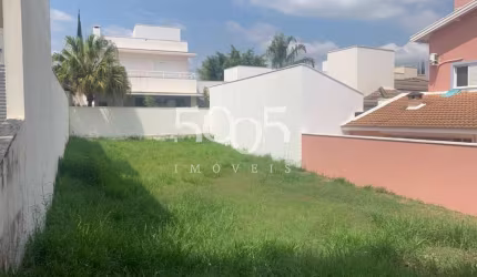 Terreno à venda no Condomínio Parque do Varvito em Itu, com 251,00m² de área total, ótima topografia e localização.