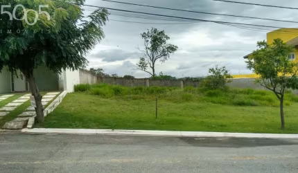 Terreno à venda no Condomínio Parque do Varvito em Itu, com 260m² de área total, ótima topografia e localização.