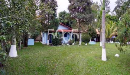 Sítio à venda com 40.616m² de área total e área da casa com 20.000m²