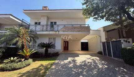 Casa sobrado à venda no Condomínio Portal de Itu I com 330m² de área construída, 4 dormitórios
