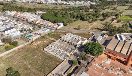O condomínio Residencial Allice conta com 12 casas em construção com 105m² de área construída num terreno de 151m² sendo duas salas, cozinha e gourmet