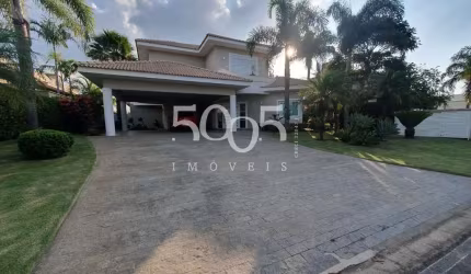 Casa em condomínio mobiliada para venda e locação no Condomínio Plaza Athenee, com 460m² de construção e 1000m² de área total.