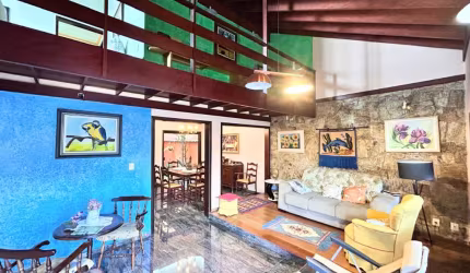 Linda casa a venda com 03 dormitórios Sendo 01 Suite Master no baiiro Vila Amorim em Suzano