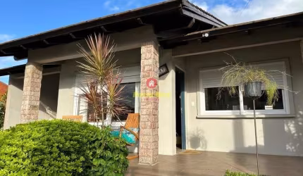 Casa com 4 quartos à venda no Atlântida Sul (Distrito), Osório  por R$ 990.000