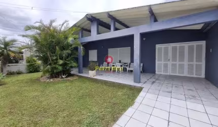Casa com 3 quartos à venda no Atlântida Sul (Distrito), Osório  por R$ 380.000