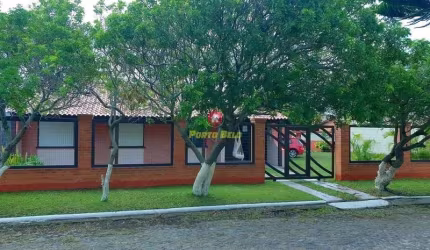 Casa com 8 quartos à venda no Atlântida Sul (Distrito), Osório  por R$ 670.000