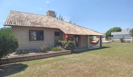 Casa com 6 quartos à venda no Arpoador, Xangri-Lá , 240 m2 por R$ 1.000.000