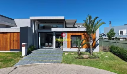 Casa em condomínio fechado com 4 quartos à venda no Centro, Xangri-Lá , 180 m2 por R$ 2.070.000