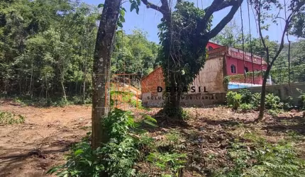Terreno em Itaocaia Valey, Maricá/Rj