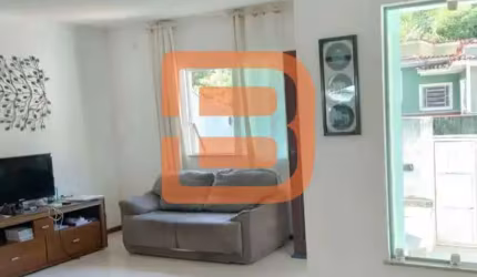 Casa Padrão em Várzea das Moças, Niterói/RJ