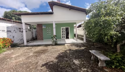 EXCELENTE CASA NO BAIRRO LOURIVAL PARENTE