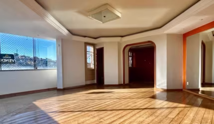 Apartamento à venda no Bairro Esplanada, Governador Valadares - MG