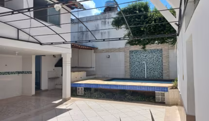 Casa à venda no Bairro Ilha dos Araújos, Governador Valadares – MG