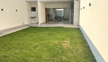 Casa à venda no Bairro Vila Isa, Governador Valadares - MG