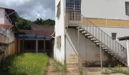 Casa à venda no Bairro Ilha dos Araújos, Governador Valadares – MG
