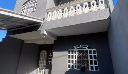 Casa Duplex à venda no Bairro Jardim Pérola, Governador Valadares - MG