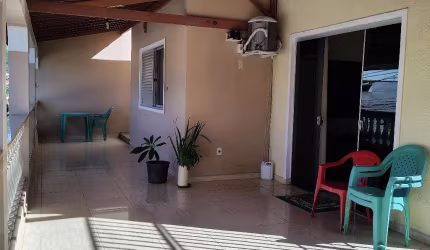 Casa à venda no Bairro Vila Isa, Governador Valadares – MG