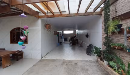 Casa à venda no Bairro Jardim Ipê, Governador Valadares – MG
