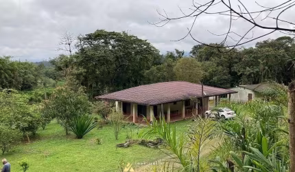 Chacara Localizada em Morretes