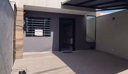 Sobrado no centro de Matinhos