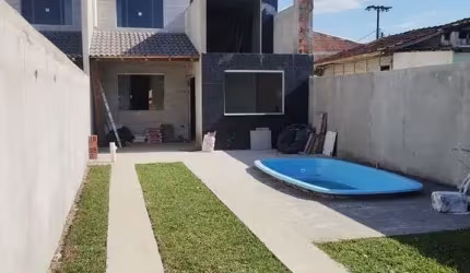 Sobrado a venda em Shangrila Pontal do Parana