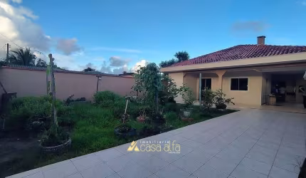 Casa com Suíte e 2 Quartos em Matinhos