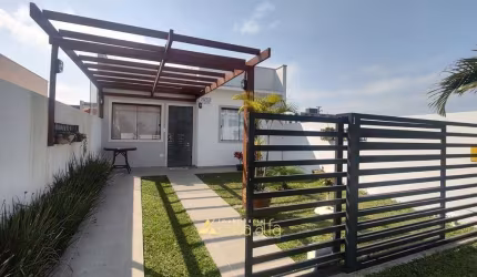 Casa  Balneário Gaivotas em Matinhos